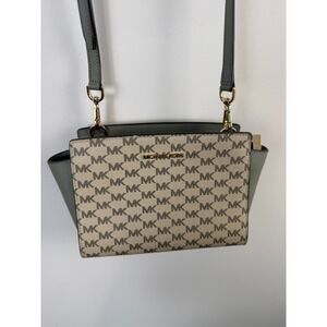 Michael Kors Messenger Bag Medium Olive Green Selma Saffiano Leather MK Logo